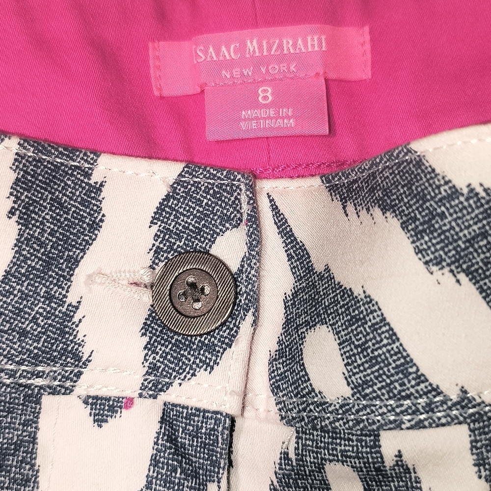 Isaac Mizrahi 5" Inseam Stretch Tailored Ikat Trouser Shorts Size 8 MSRP $58 - Picture 3 of 3